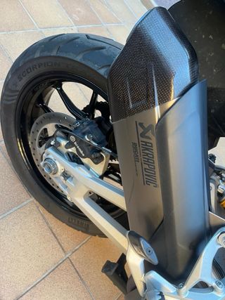 Ducati Multistrada V4 S Roja