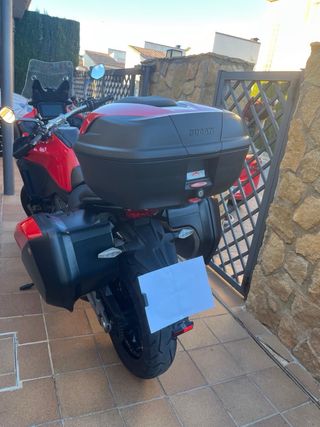 Ducati Multistrada V4 S Roja