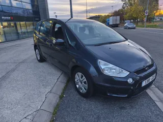 Ford S-MAX 2010