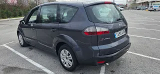 Ford S-MAX 2010