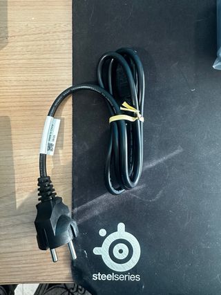Portátil Lenovo LOQ