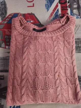 Jersey Stradivarius rosa trenzado