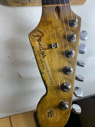 Fender Stratocaster Relic Réplica