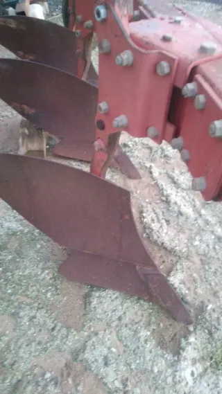 Arado Kverneland LD85 tres pantallas