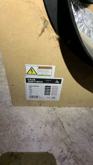 Caja ventilación con 3 salidas varias unidades