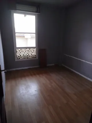 Piso  en monte  Número de contacto 601240481 Pablo