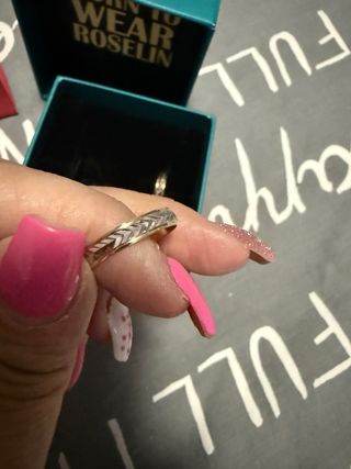 Alianzas Roselin bicolor