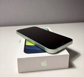 iPhone 12 Verde 64 GB