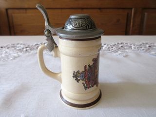 Piccolo Boccale con coperchio. PRAHA Altezza 9,5cm