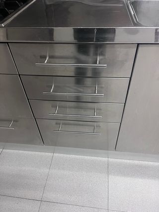 Muebles de cocina acero inoxidable y madera