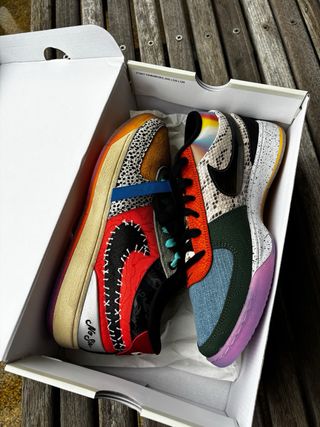 Nike Book 1 What The