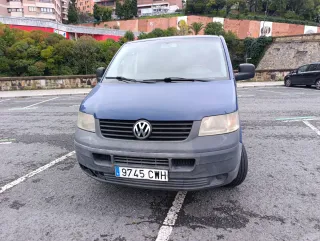 Volkswagen Transporter T5 2004