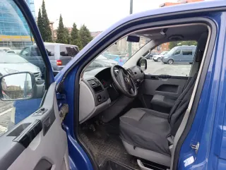 Volkswagen Transporter T5 2004