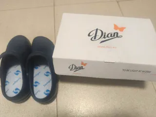Zuecos Dian Azul