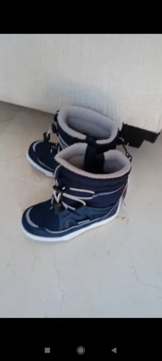 Botas impermeables para niños