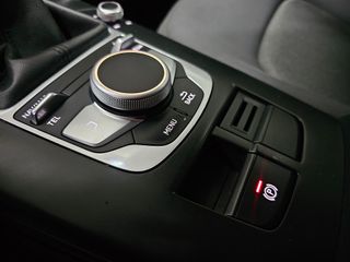 AUDI - A3 Black line edit 2.0 TDI quattro Sportbac