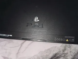 PS4 (PlayStation 4) Negra y call of duty blackops