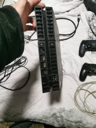 PS4 (PlayStation 4) Negra y call of duty blackops