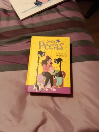 ¡Locuras en el escenario! (Serie Lady Pecas 2)