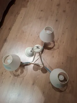 Lámpara de forja con nubes