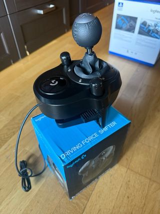 Volante Logitech G923+Pedales+Shifter PS4/5