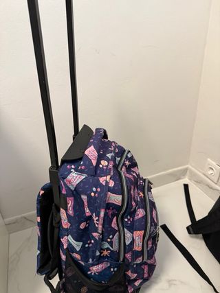 Mochila escolar con ruedas Totto