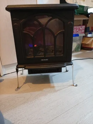 Estufa Eléctrica Cecotec Negra