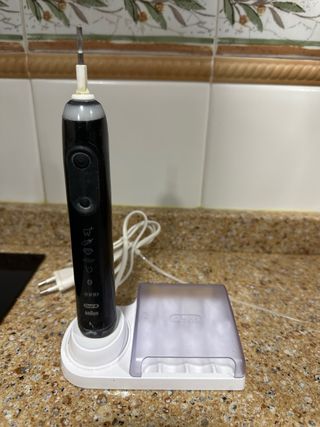 Cepillo Eléctrico Oral-B Braun Negro