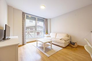 Piso en alquiler en Santa Catalina - Canteras en Palmas de Gran Canaria(Las)