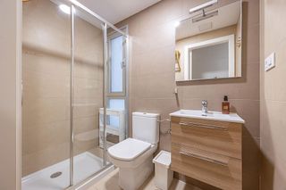 Piso en alquiler en Santa Catalina - Canteras en Palmas de Gran Canaria(Las)