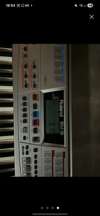 Teclado Roland EM-15