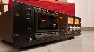 Tascam 122 MkIII Platina Cassette Profesional