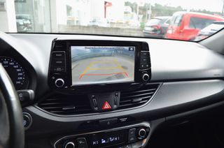 Hyundai i30+Navegacion+Camara trasera+Carplay+USB
