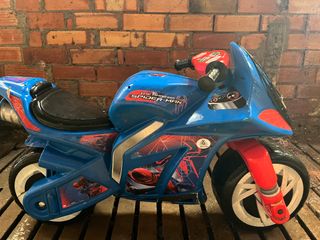 Moto de juguete Spiderman azul