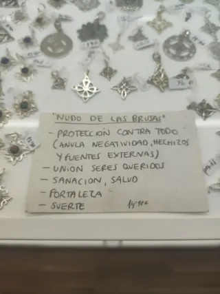 Pulsera triple protección