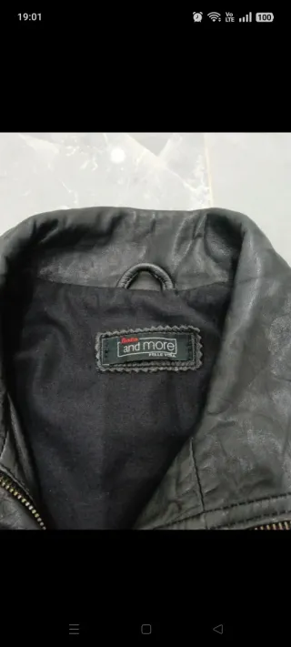 Giacca in pelle Bata nera