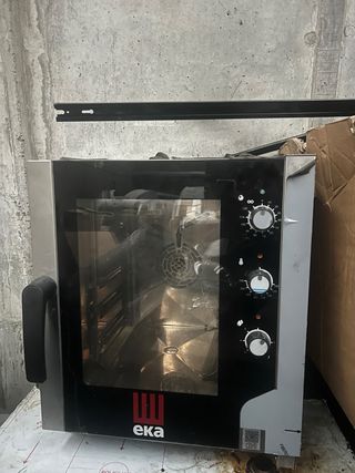 Horno profesional ventilado Eka
