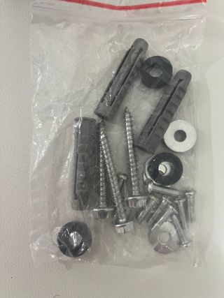 Soporte de TV de 10"-27". NUEVO!!