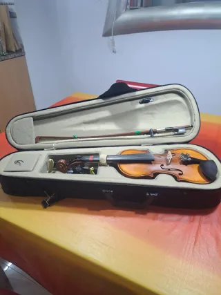 Violin con funda 1/4