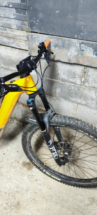 Bici eléctrica Focus de montaña