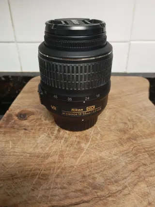 Objetivo Nikon AF-S DX NIKKOR 18-55mm VR