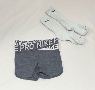 Shorts Nike Pro + calcetines
