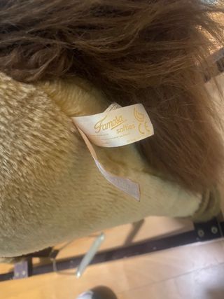 Caballo balancín de peluche
