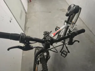 Bicicleta infantil 8-12 años