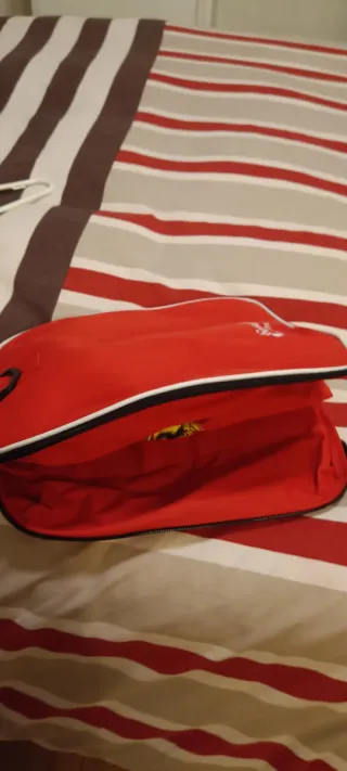 Bolsa Deporte Ferrari Roja Santander