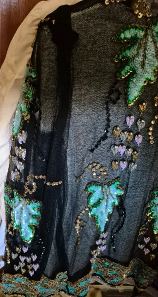 Chaqueta fiesta, Desigual pedreria y Lentejuelas.