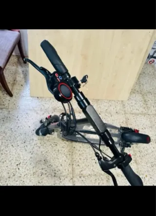 Patinete Eléctrico HELLIOT DESIGN Negro