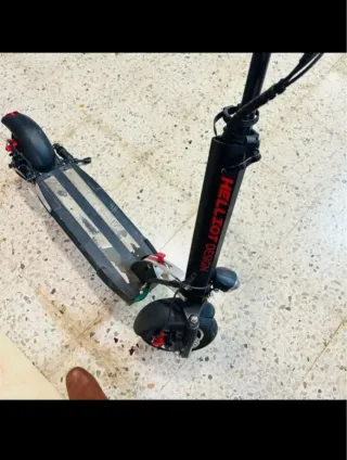 Patinete Eléctrico HELLIOT DESIGN Negro