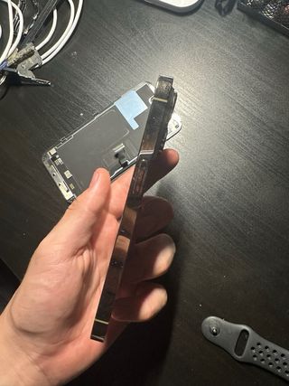 iPhone 14 Pro Dorado Original–OPORTUNIDAD