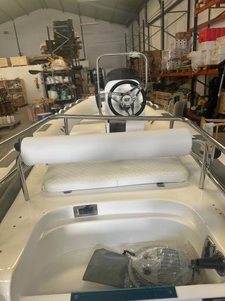 Neumática Semirrígida 4,5M